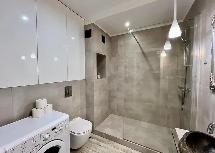 아파트 Chmielna Riverview From Balcony